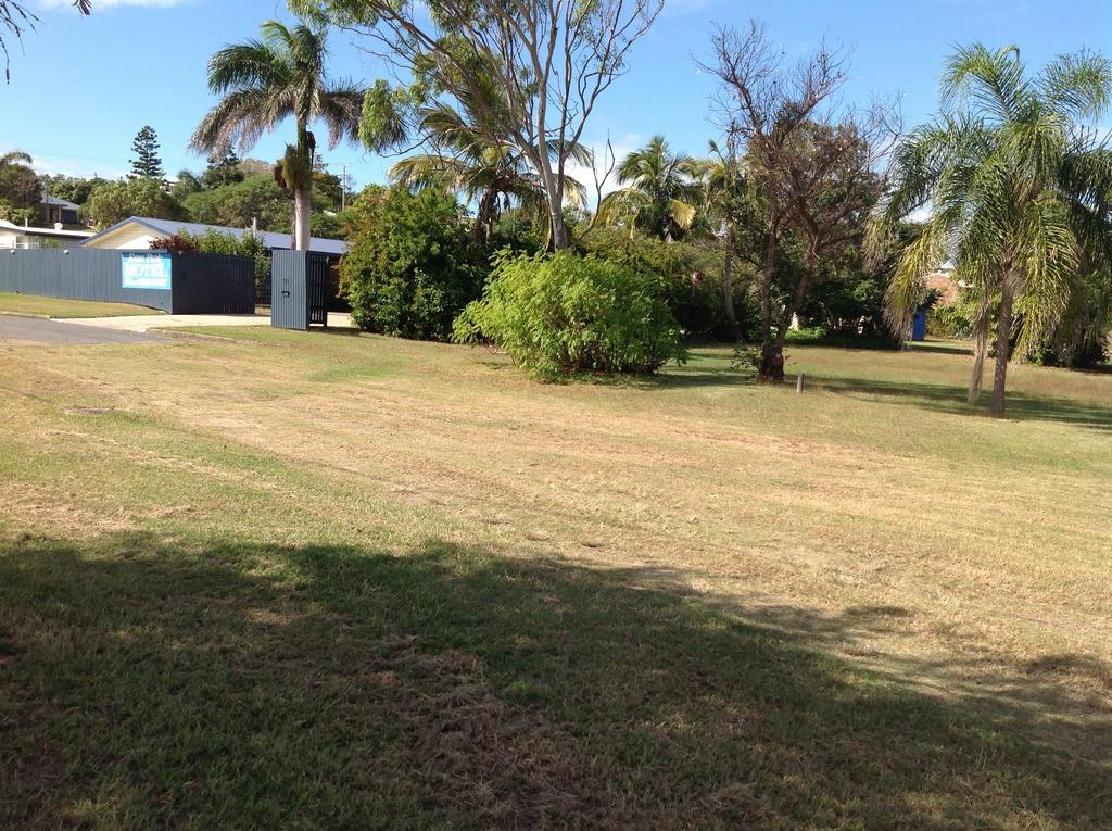 Emu Park Motel Buitenkant foto